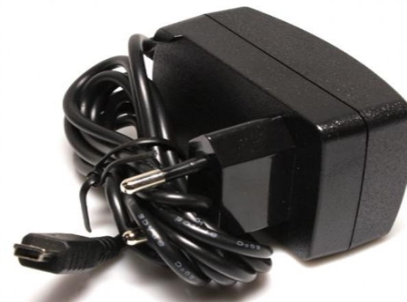 kucni punjac b. berry 8300 (mini usb).-kp-b-berry-8300-mini-usb-42937.png