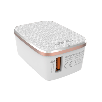 Kucni punjac LDNIO A1204Q 12W FAST CHARGING sa kablom USB na Type-C beli.