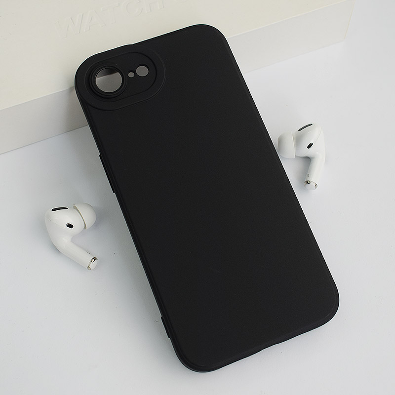 maska giulietta za iphone 16e/ 17e mat crna-maska-giulietta-za-iphone-16e-mat-crna-163963-286809-163963.png