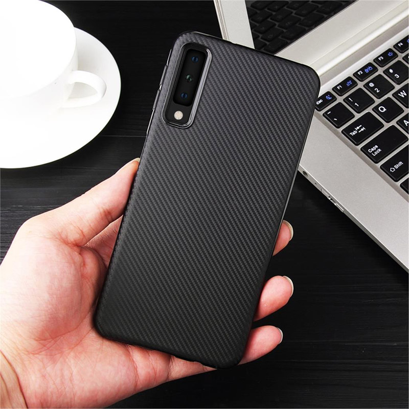 maska carbon fiber za honor magic 8 lite/ x9d crna-maska-carbon-fiber-za-honor-magic-8-lite-x9c-5g-crna-169652-309309-169652.png