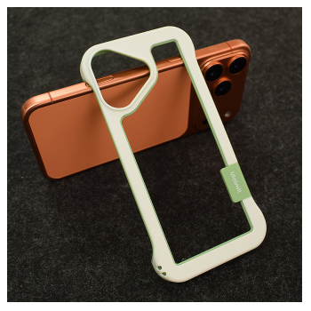 Maska Wallnut Candy Bumper za iPhone 17 bela